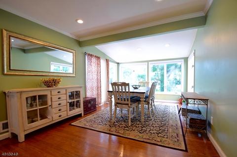 84 Kew Dr, Springfield, NJ 07081 photo 3