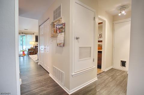 4 Stevens Ct, Bedminster, NJ 07921 photo 7