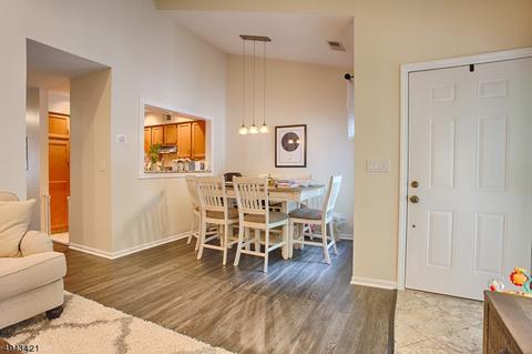 4 Stevens Ct, Bedminster, NJ 07921 photo 5