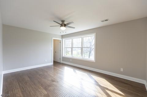 76 William St, Clark, NJ 07066 photo 14