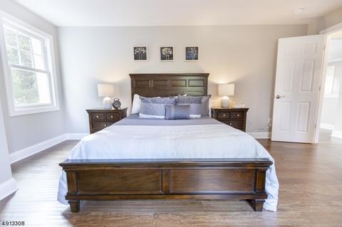 76 William St, Clark, NJ 07066 photo 7