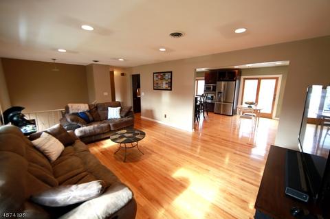 4 Baker Ave, Berkeley Heights, NJ 07922 photo 11