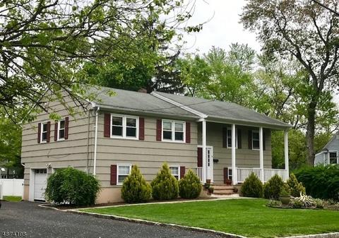 4 Baker Ave, Berkeley Heights, NJ 07922 photo 1