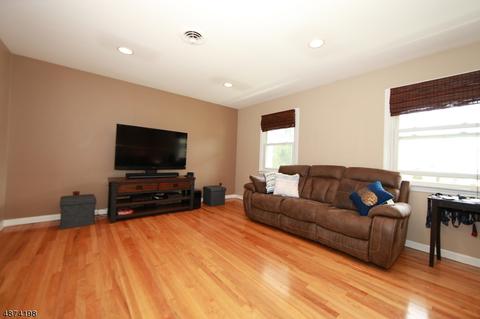 4 Baker Ave, Berkeley Heights, NJ 07922 photo 9