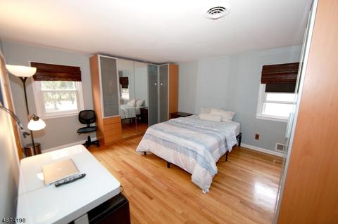 4 Baker Ave, Berkeley Heights, NJ 07922 photo 12
