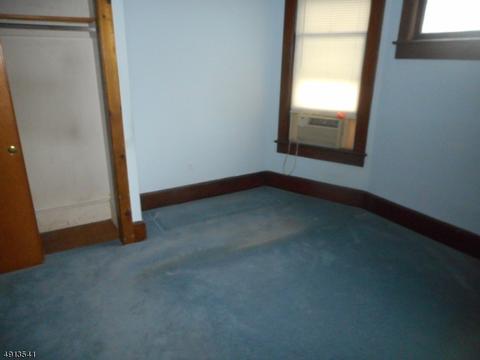336 Emerson Ave, Plainfield, NJ 07062 photo 4