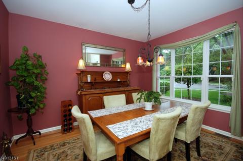 20 Cambridge Pl, Wayne, NJ 07470 photo 4