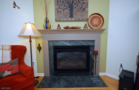 20 Cambridge Pl, Wayne, NJ 07470 photo 5
