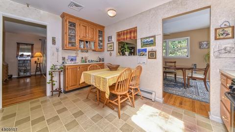 14 Shawn Ct, Wayne, NJ 07470 photo 11