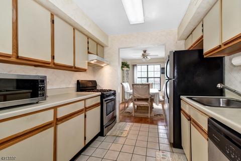 5 Malvern Way, Edison, NJ 08817 photo 1