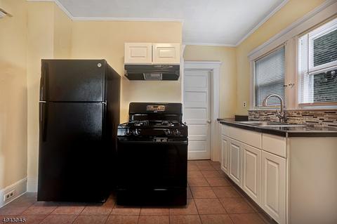 27 John St, Bound Brook, NJ 08805 photo 15