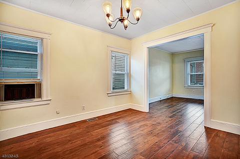 27 John St, Bound Brook, NJ 08805 photo 8