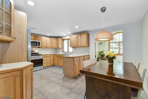 89 Salter St, Springfield, NJ 07081 photo 4