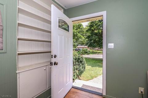 381 Mountain Ave, North Plainfield, NJ 07062 photo 4