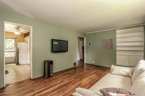 381 Mountain Ave, North Plainfield, NJ 07062 photo 9