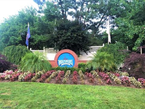 101 Smith Ct, Edgewater, NJ 07020 photo 15