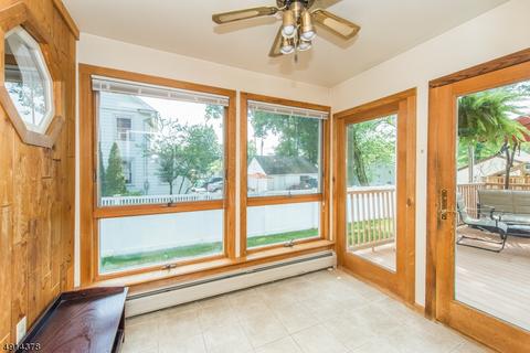 124 Monroe St, Wanaque Boro, NJ 07420 photo 10