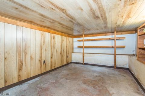 124 Monroe St, Wanaque Boro, NJ 07420 photo 20