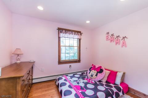 124 Monroe St, Wanaque Boro, NJ 07420 photo 17
