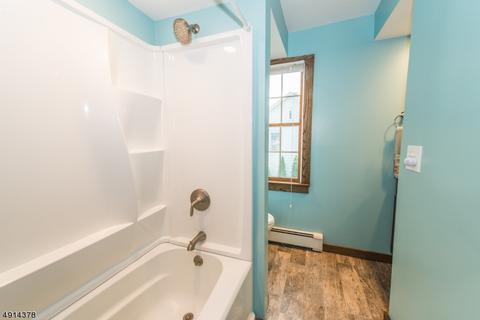 124 Monroe St, Wanaque Boro, NJ 07420 photo 15