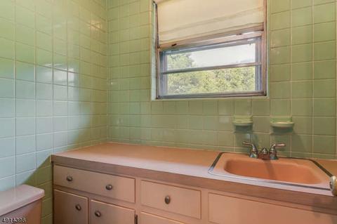 605 E Baldwin St, Hackettstown, NJ 07840 photo 21
