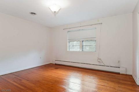 605 E Baldwin St, Hackettstown, NJ 07840 photo 15