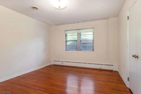 605 E Baldwin St, Hackettstown, NJ 07840 photo 18
