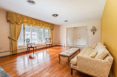 605 E Baldwin St, Hackettstown, NJ 07840 photo 5