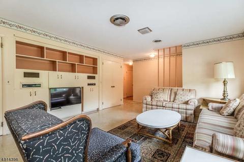 605 E Baldwin St, Hackettstown, NJ 07840 photo 14