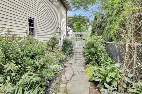 38 Spring Valley Ave, Paramus, NJ 07652 photo 21