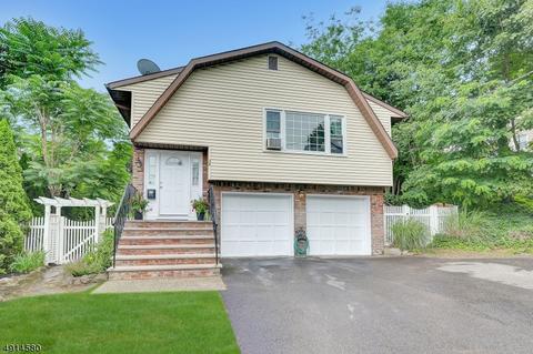38 Spring Valley Ave, Paramus, NJ 07652 photo 2