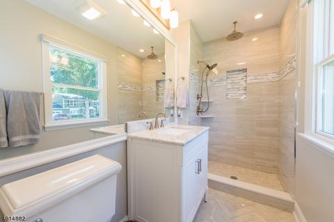 44 Wellington Dr, Wayne, NJ 07470 photo 17