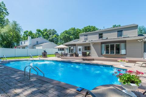 44 Wellington Dr, Wayne, NJ 07470 photo 22