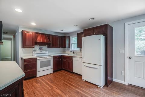 112 Hammer Rd, Flemington, NJ 08822 photo 4