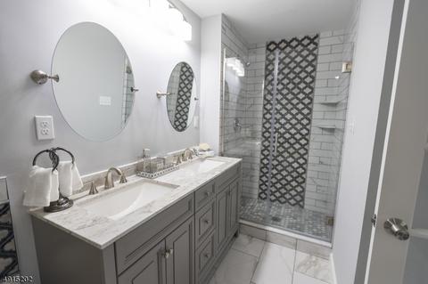 8 Charles Pl, Stanhope, NJ 07874 photo 15