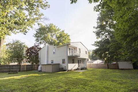 8 Charles Pl, Stanhope, NJ 07874 photo 20