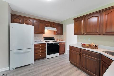60 Rock Rd, Wayne, NJ 07470 photo 11