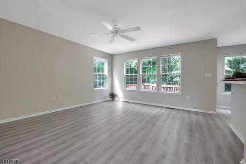 60 Rock Rd, Wayne, NJ 07470 photo 5