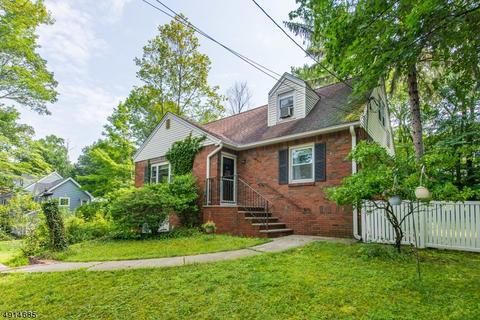 22 Forest Ter, Wayne, NJ 07470 photo 1