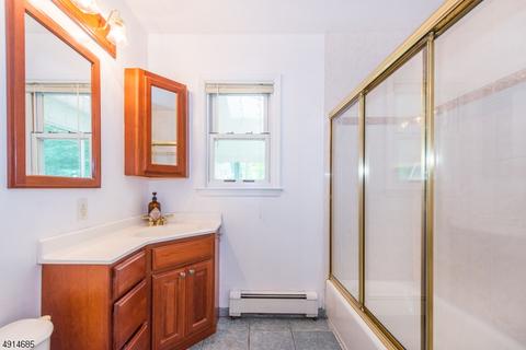 22 Forest Ter, Wayne, NJ 07470 photo 22