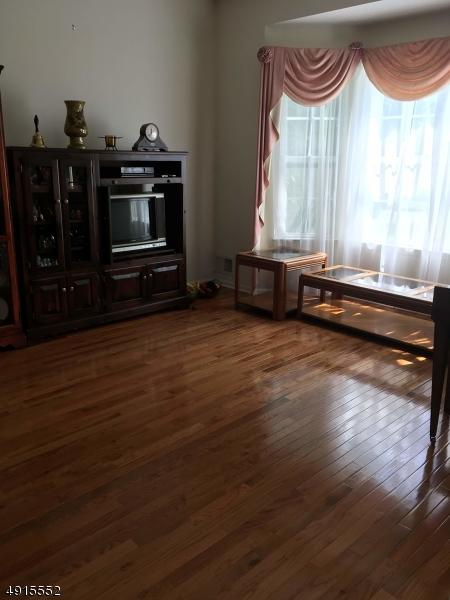 7 Saxton Ln, Hackettstown, NJ 07840 photo 7