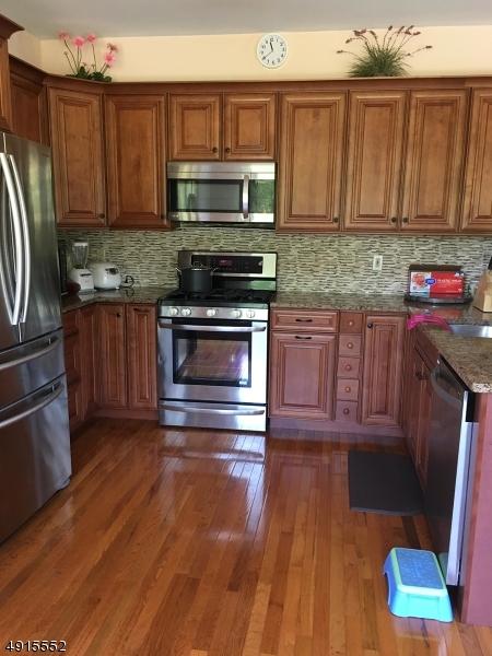 7 Saxton Ln, Hackettstown, NJ 07840 photo 13
