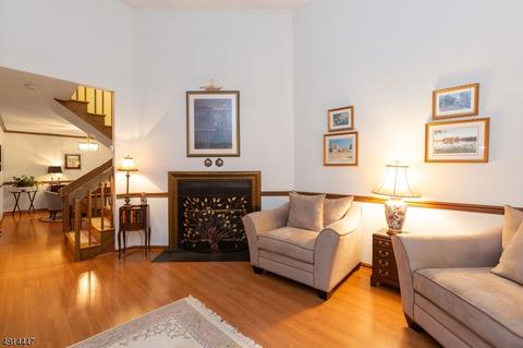 11 Valley View Dr, Bernards, NJ 07920 photo 3