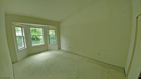 23 Pinehurst Dr, Washington, NJ 07882 photo 11