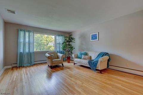 26 Evergreen Ave, Springfield, NJ 07081 photo 8