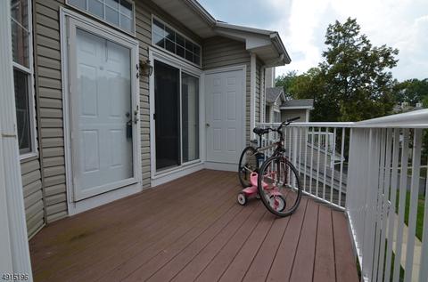 44 Pine Ct, Bedminster, NJ 07921 photo 2