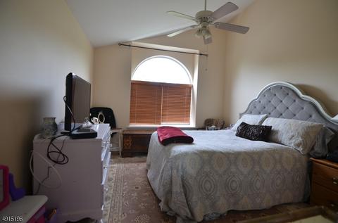 44 Pine Ct, Bedminster, NJ 07921 photo 9