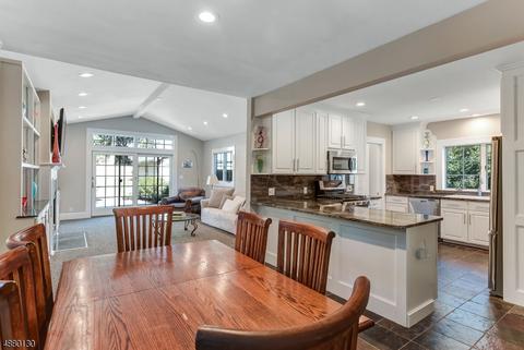 87 Pine St, Millburn, NJ 07041 photo 1