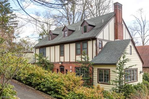 87 Pine St, Millburn, NJ 07041 photo 25