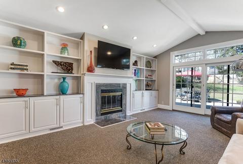 87 Pine St, Millburn, NJ 07041 photo 9